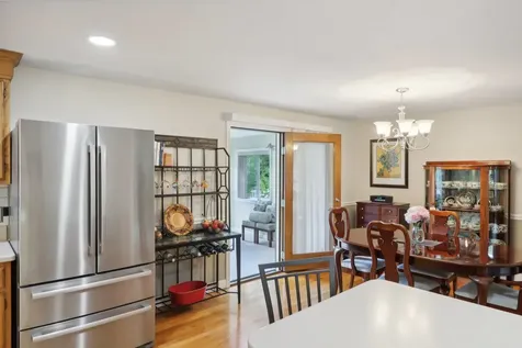 20 Golden Oaks Drive Salem NH 03079