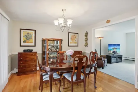 20 Golden Oaks Drive Salem NH 03079