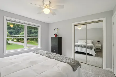 20 Golden Oaks Drive Salem NH 03079