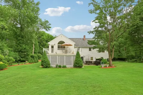 20 Golden Oaks Drive Salem NH 03079