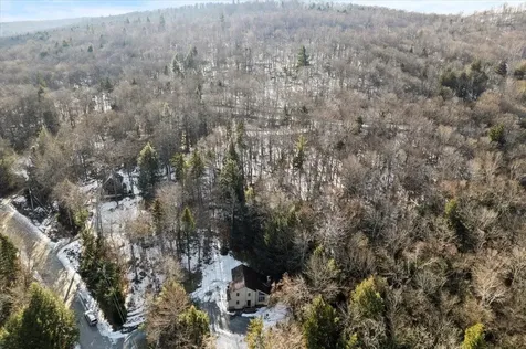 400 Edie Lane Jamaica VT 05343