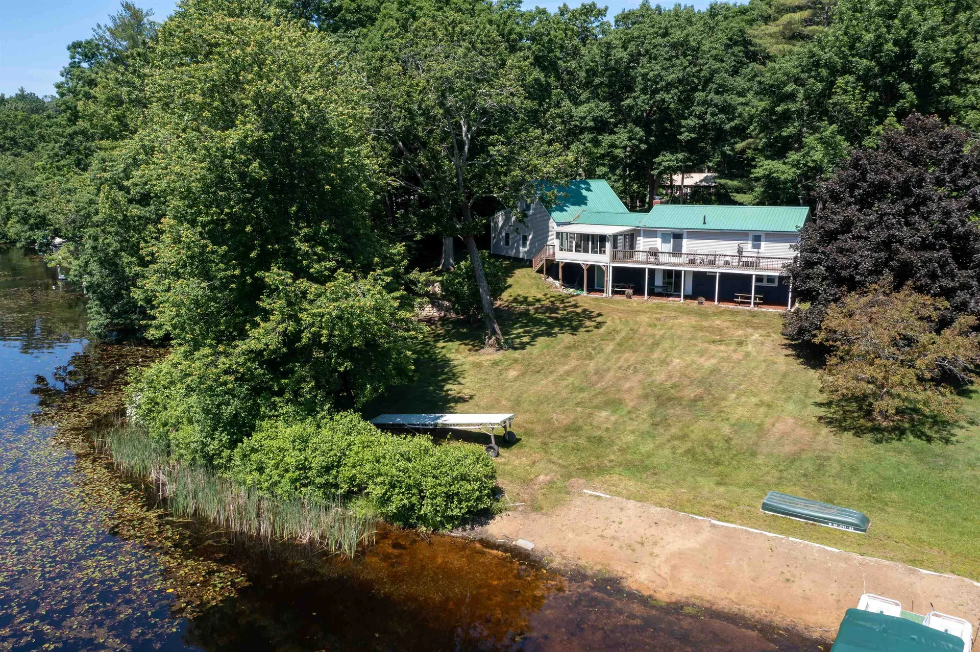 18 Holts Point Road Sandown NH 03873