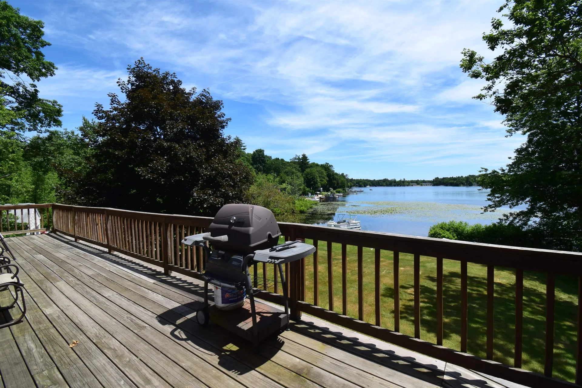 18 Holts Point Road Sandown NH 03873