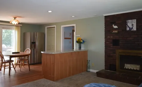 18 Holts Point Road Sandown NH 03873