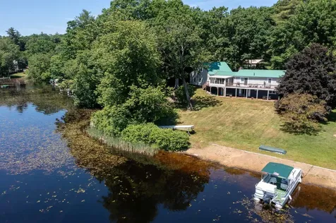 18 Holts Point Road Sandown NH 03873
