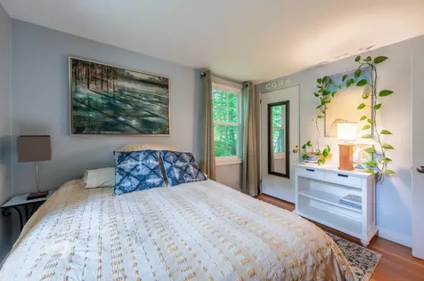78 Squires Lane New London NH 03257