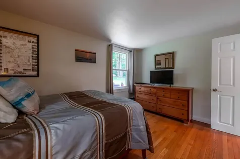 78 Squires Lane New London NH 03257