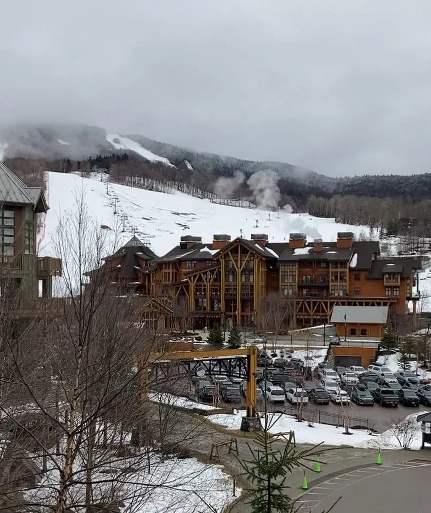 7412 Mountain Road Stowe VT 05672