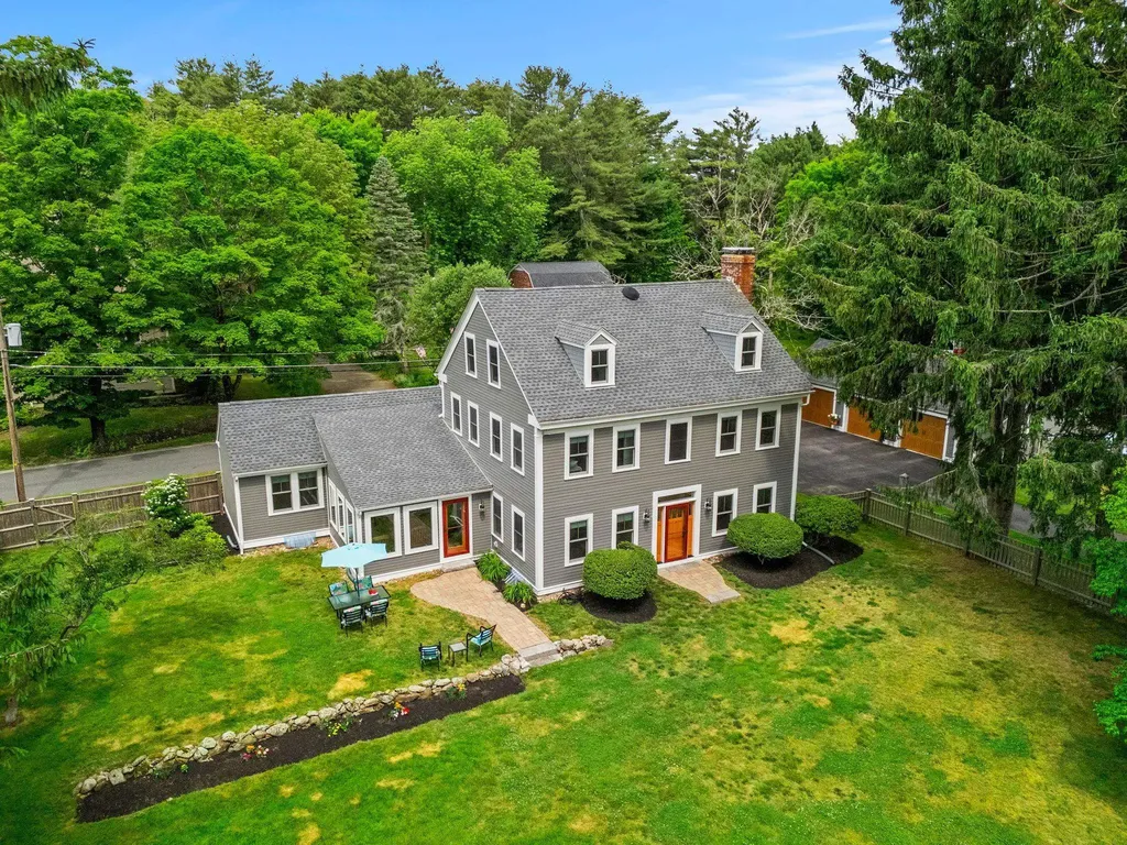 27 East Street Topsfield MA 01983