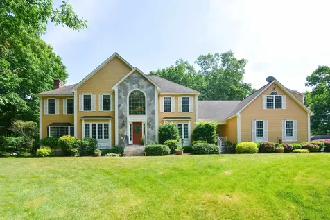 11 Glenwood Road Windham NH 03087