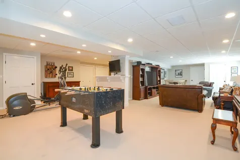 11 Glenwood Road Windham NH 03087