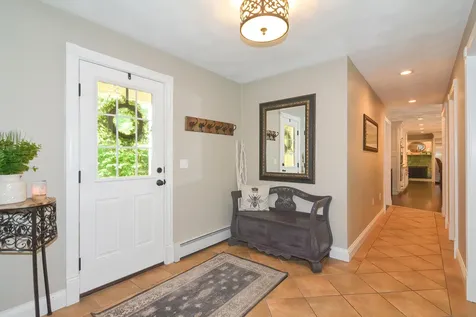 11 Glenwood Road Windham NH 03087