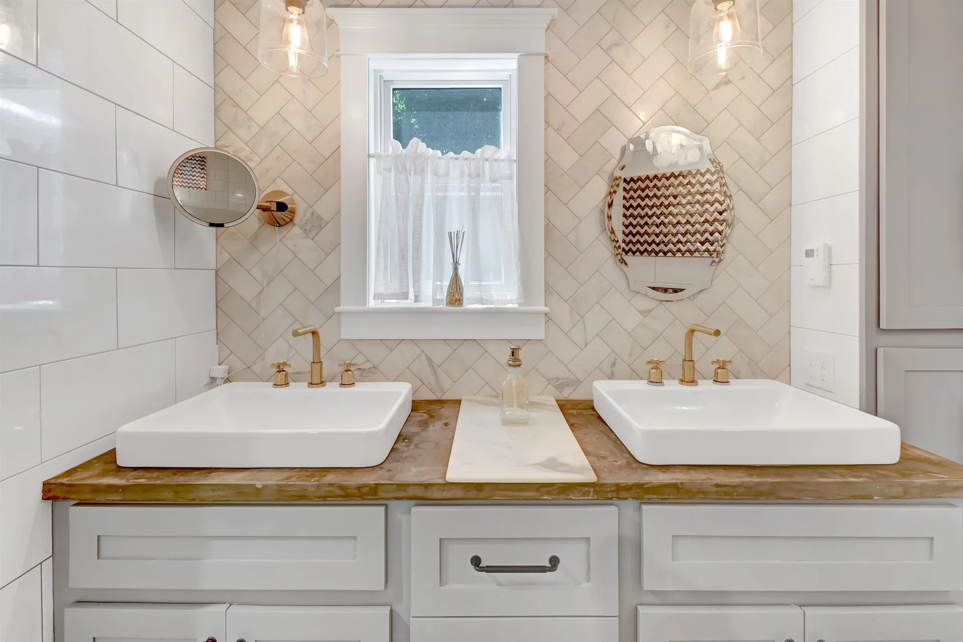 15 Parker Street Exeter NH 03833