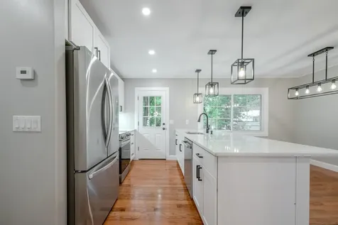 85 Manor Road Concord NH 03303