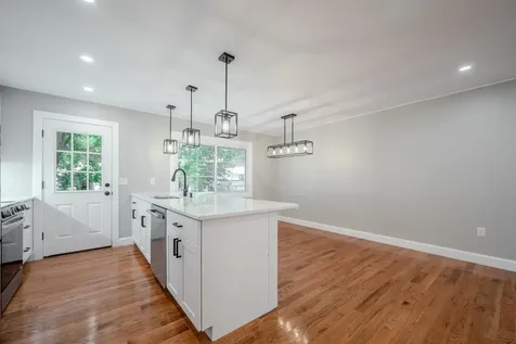 85 Manor Road Concord NH 03303