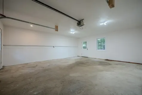 85 Manor Road Concord NH 03303