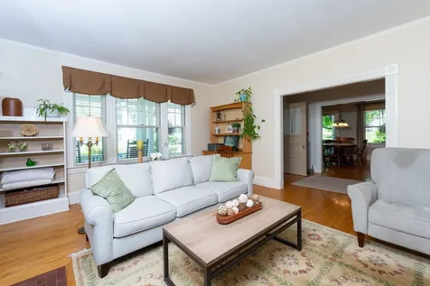 15 Summer Street Milford NH 03055