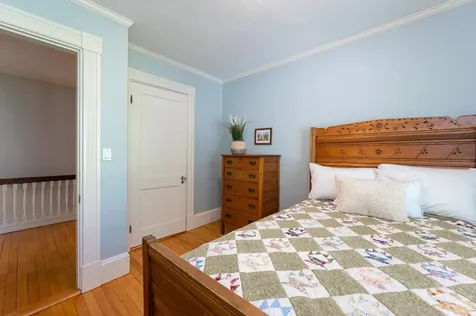 15 Summer Street Milford NH 03055