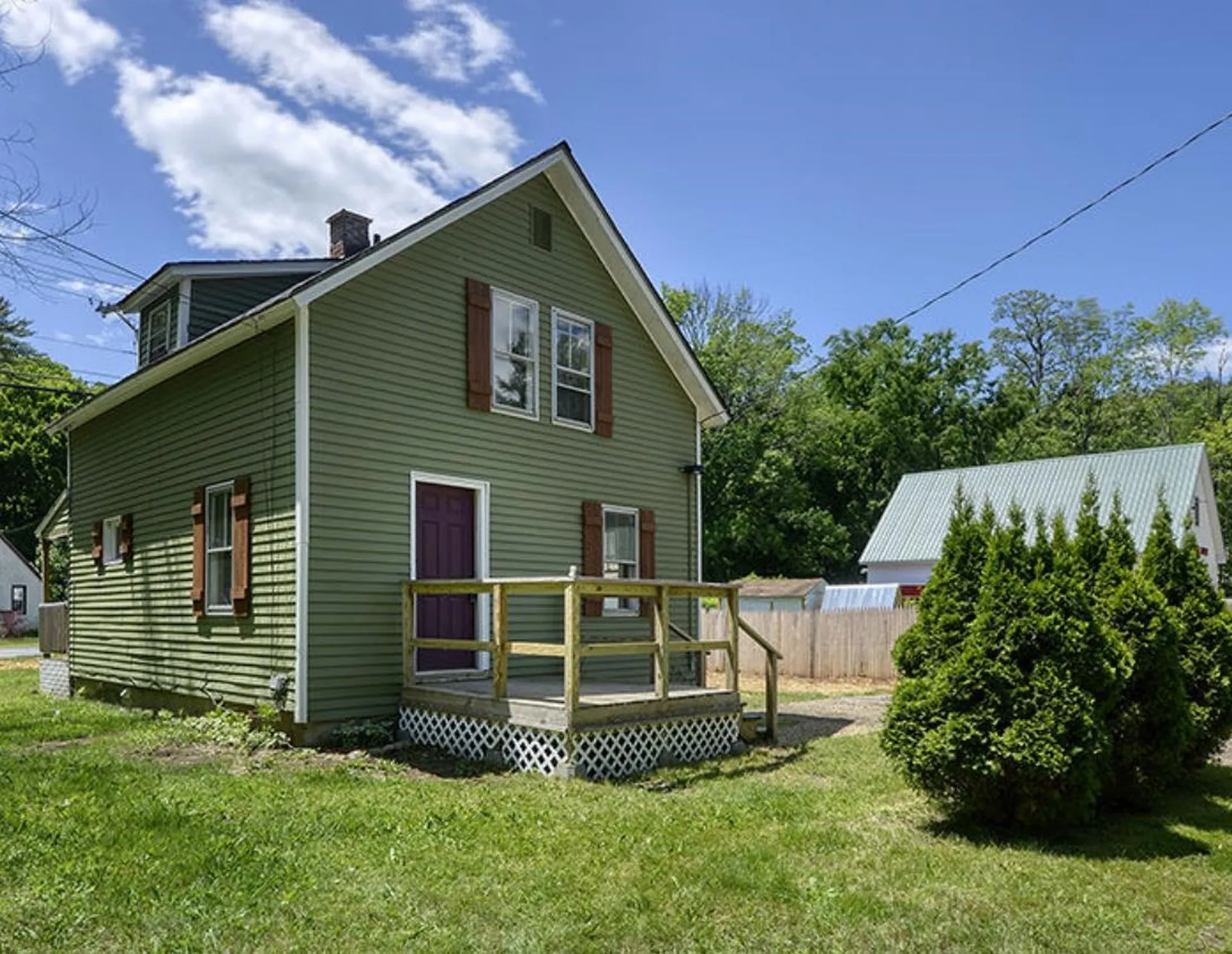 2 Church Street Gilsum NH 03448