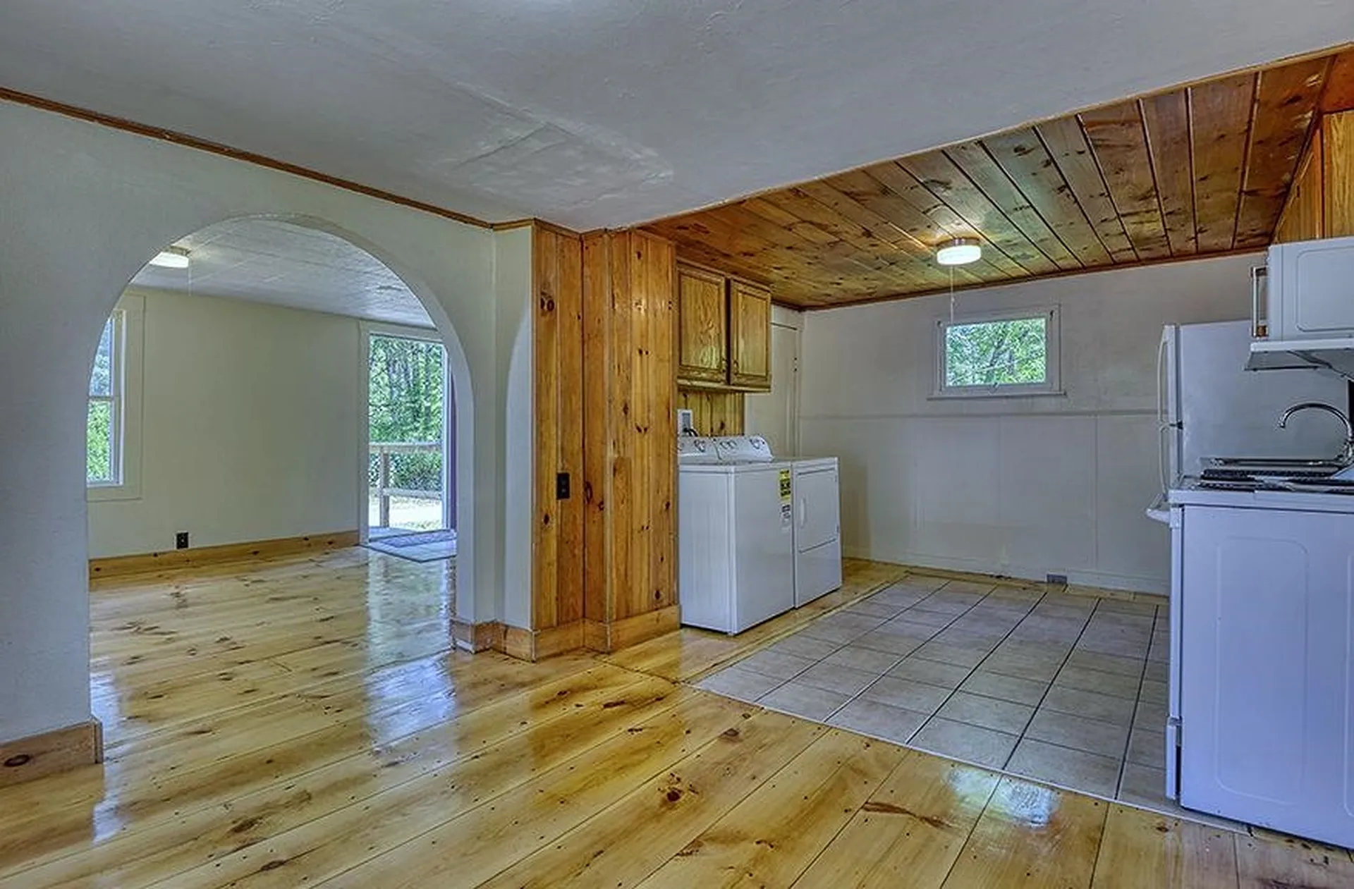 2 Church Street Gilsum NH 03448