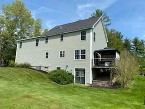 53 Shaws Lane Dover NH 03820
