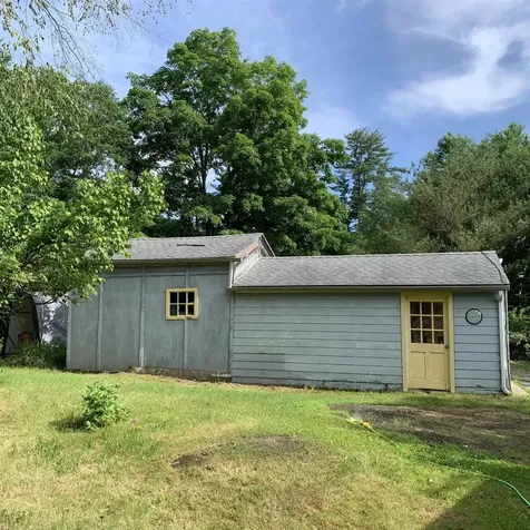 31 Dick Dame Lane Farmington NH 03835