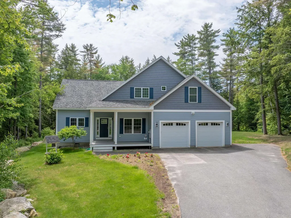 33 Beaverside Drive Center Harbor NH 03226