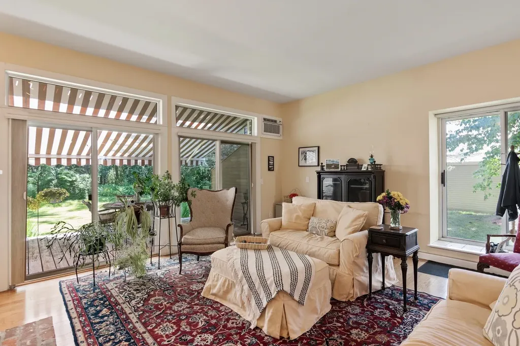 601 S Beach Road South Burlington VT 05403