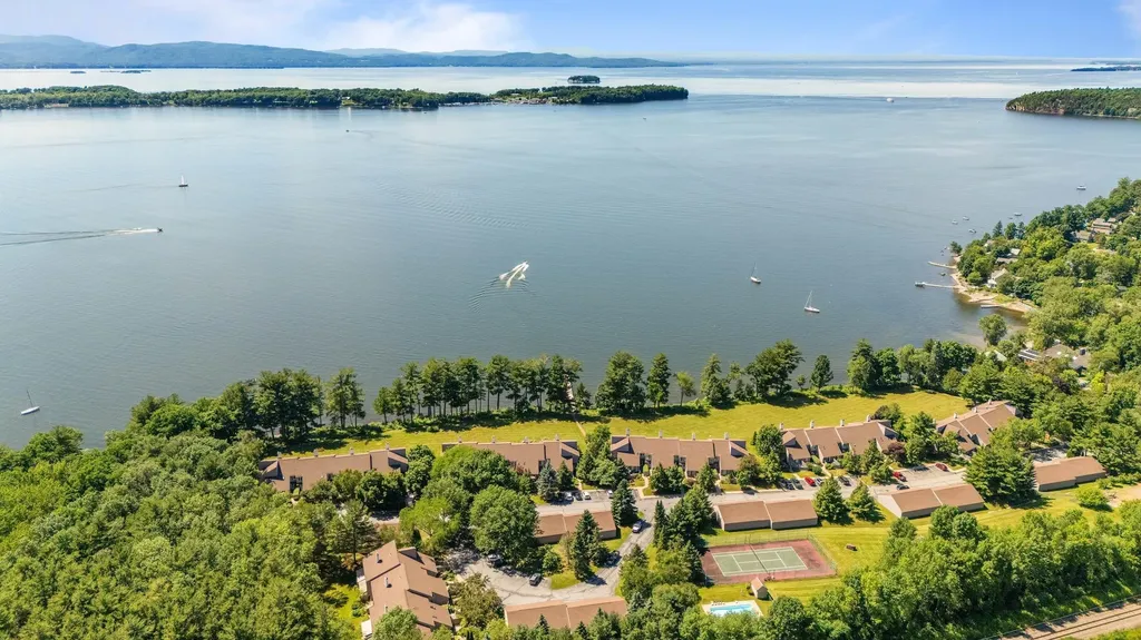 601 S Beach Road South Burlington VT 05403