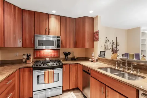 601 S Beach Road South Burlington VT 05403