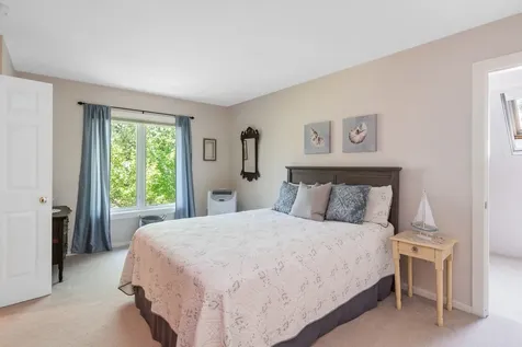 601 S Beach Road South Burlington VT 05403