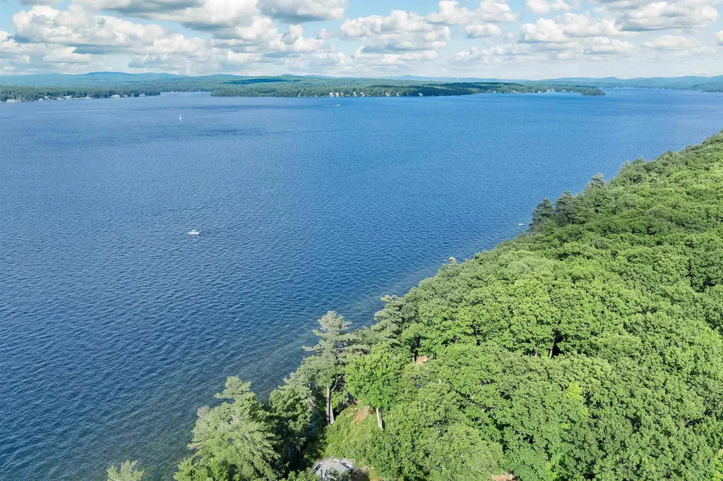 1020 Rattlesnake Island Alton NH 03810