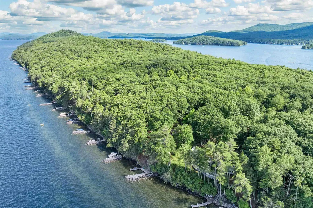 1020 Rattlesnake Island Alton NH 03810