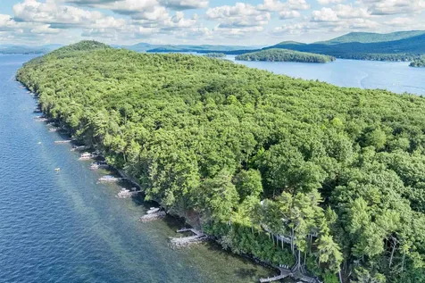 1020 Rattlesnake Island Alton NH 03810