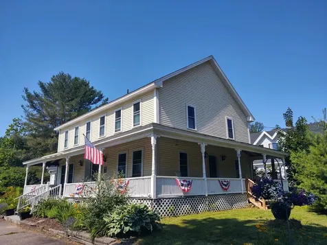 53 Plymouth Street Center Harbor NH 03226
