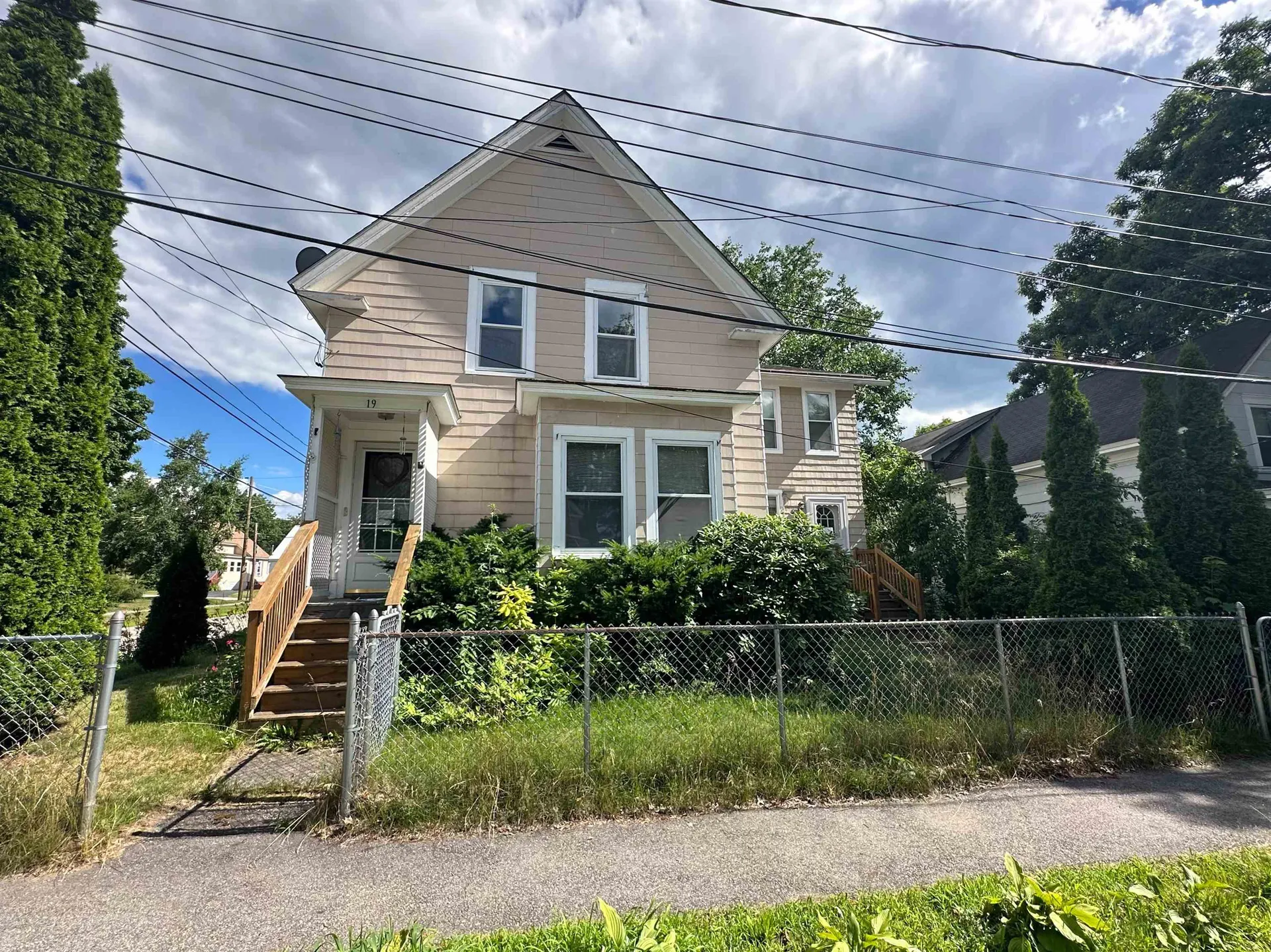 19 Lyman Street Laconia NH 03246