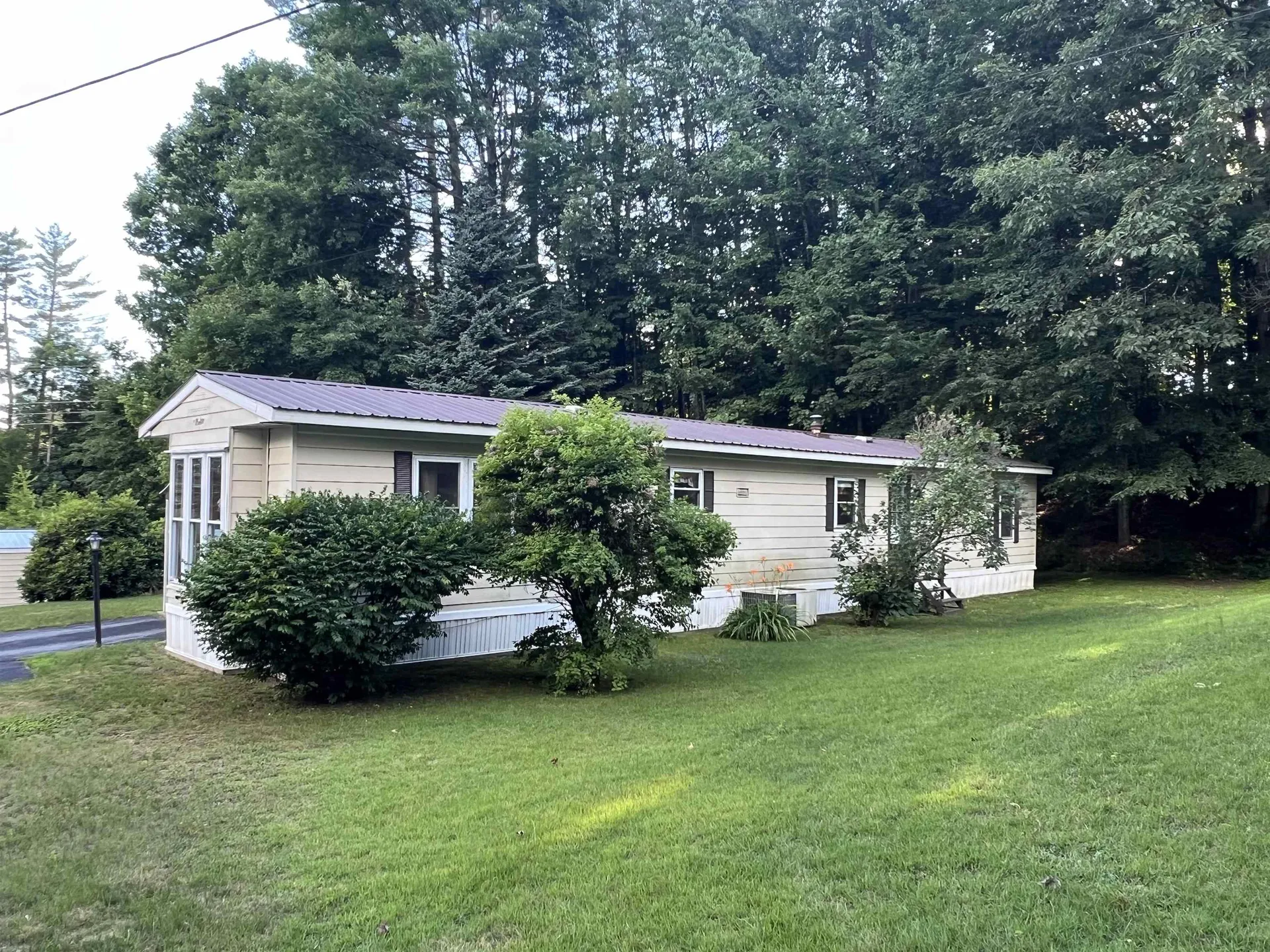 66 Brandon Place Claremont NH 03743
