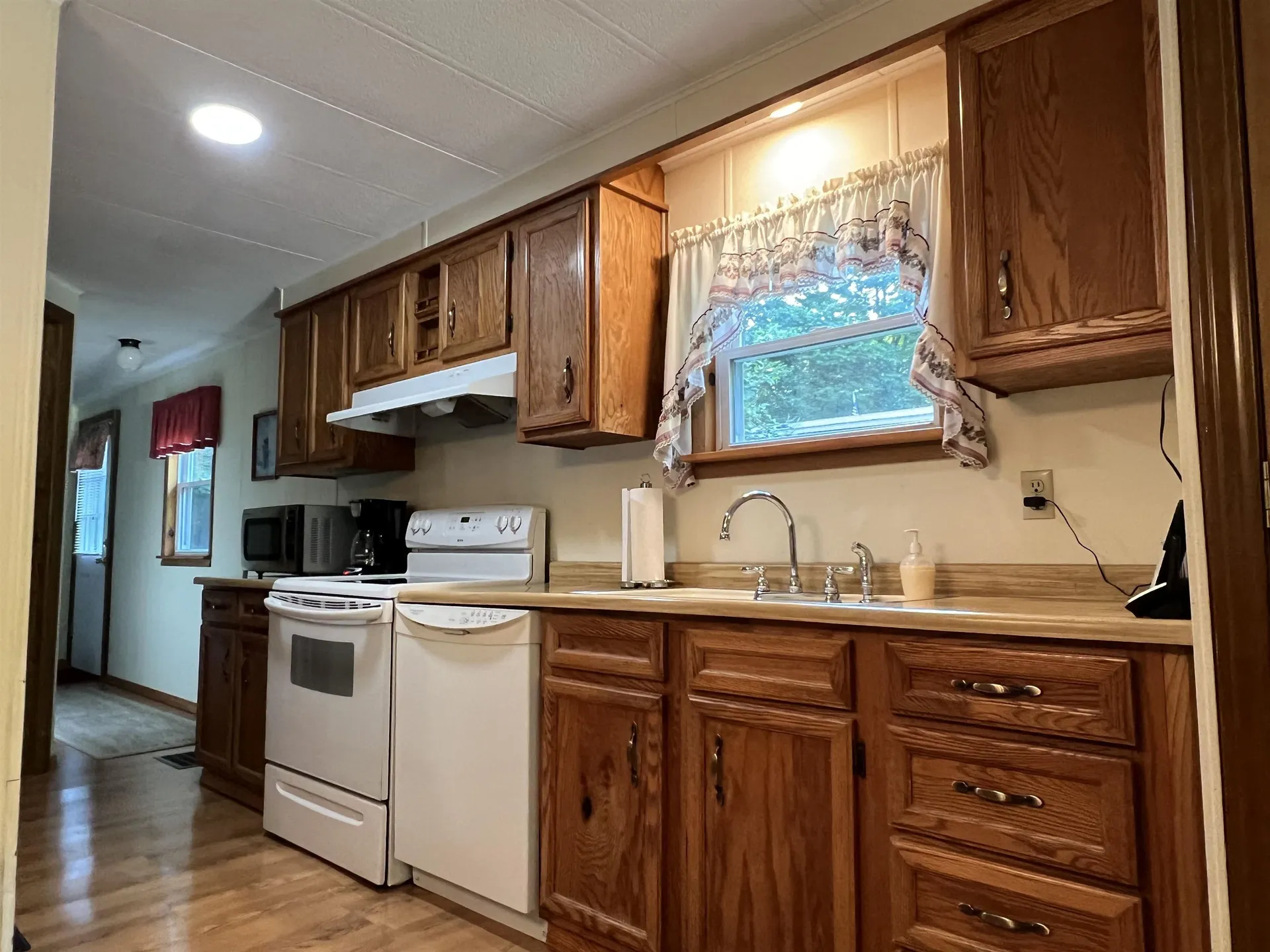 66 Brandon Place Claremont NH 03743
