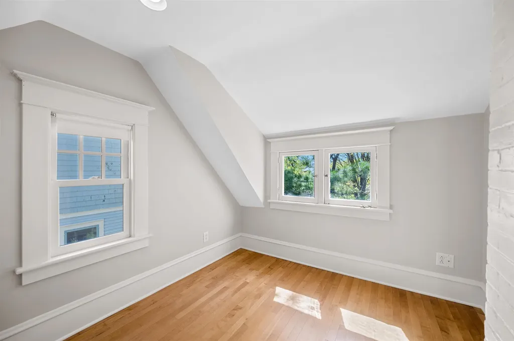 399 South Winooski Avenue Burlington VT 05401