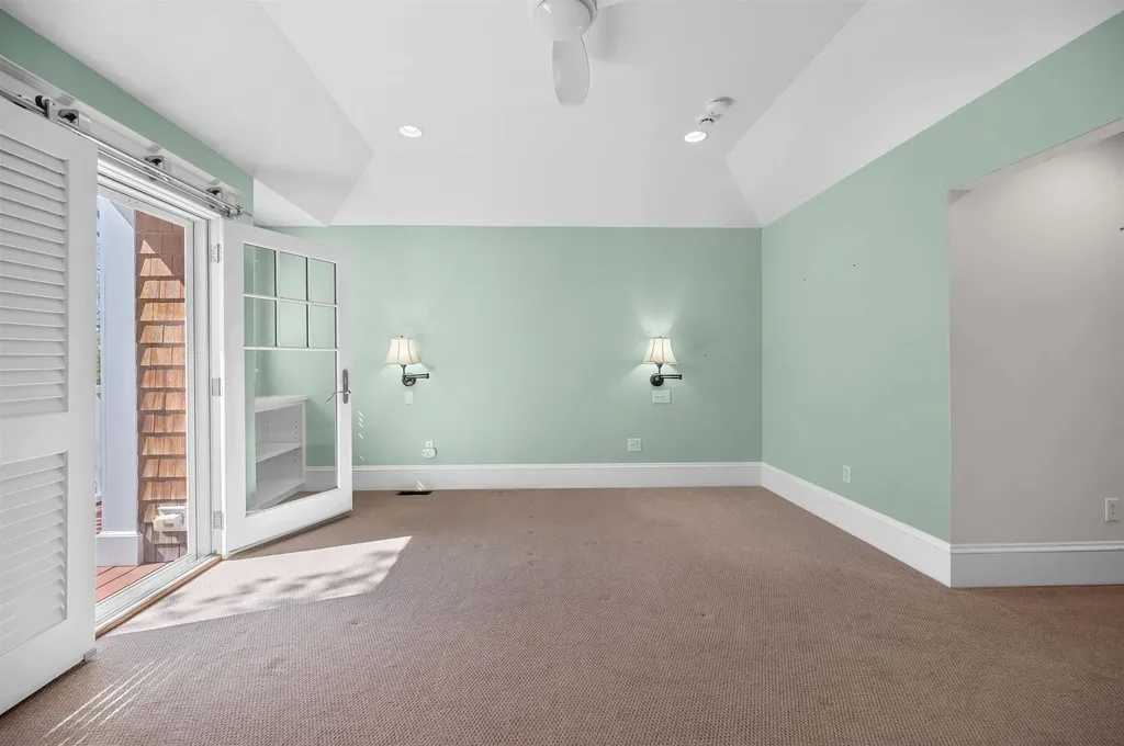 399 South Winooski Avenue Burlington VT 05401