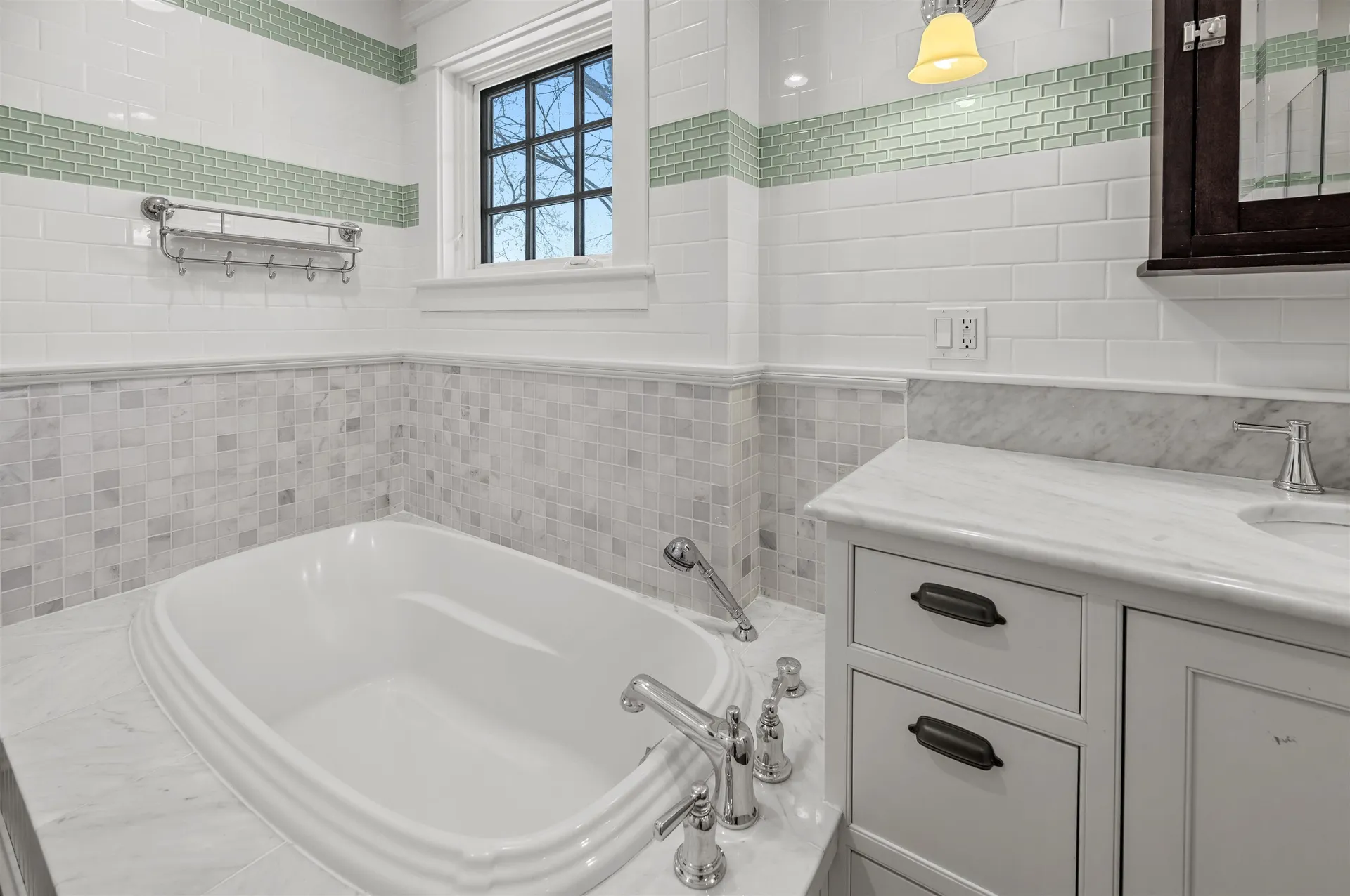 399 South Winooski Avenue Burlington VT 05401