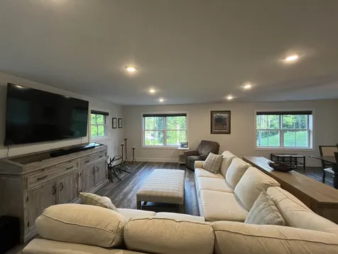 3299 West Road Manchester VT 05255