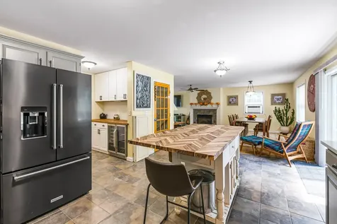 260 Forest Acres Road New London NH 03257