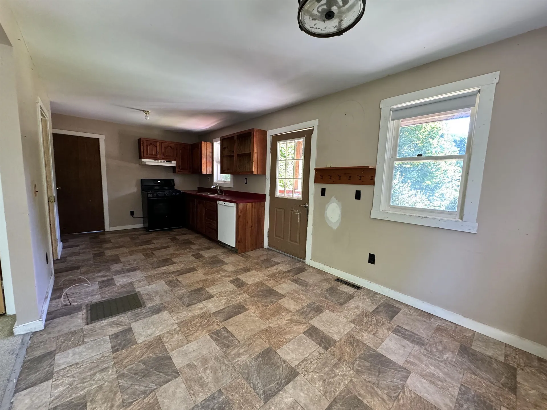 175 Thomas Drive Bristol VT 05443