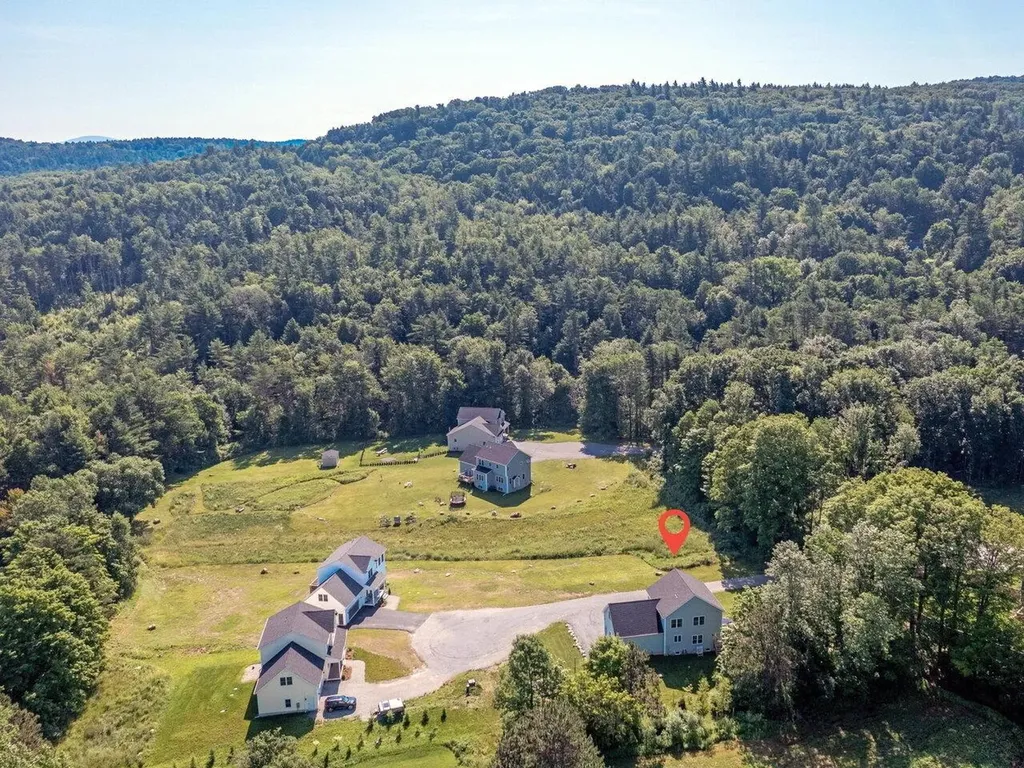 103 Whitetail Path St. George VT 05495