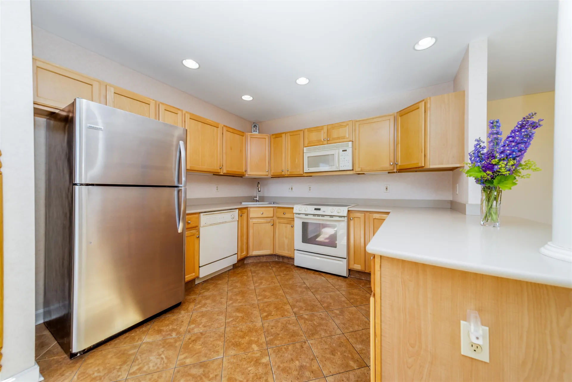 24 Meadow Road Newbury NH 03255