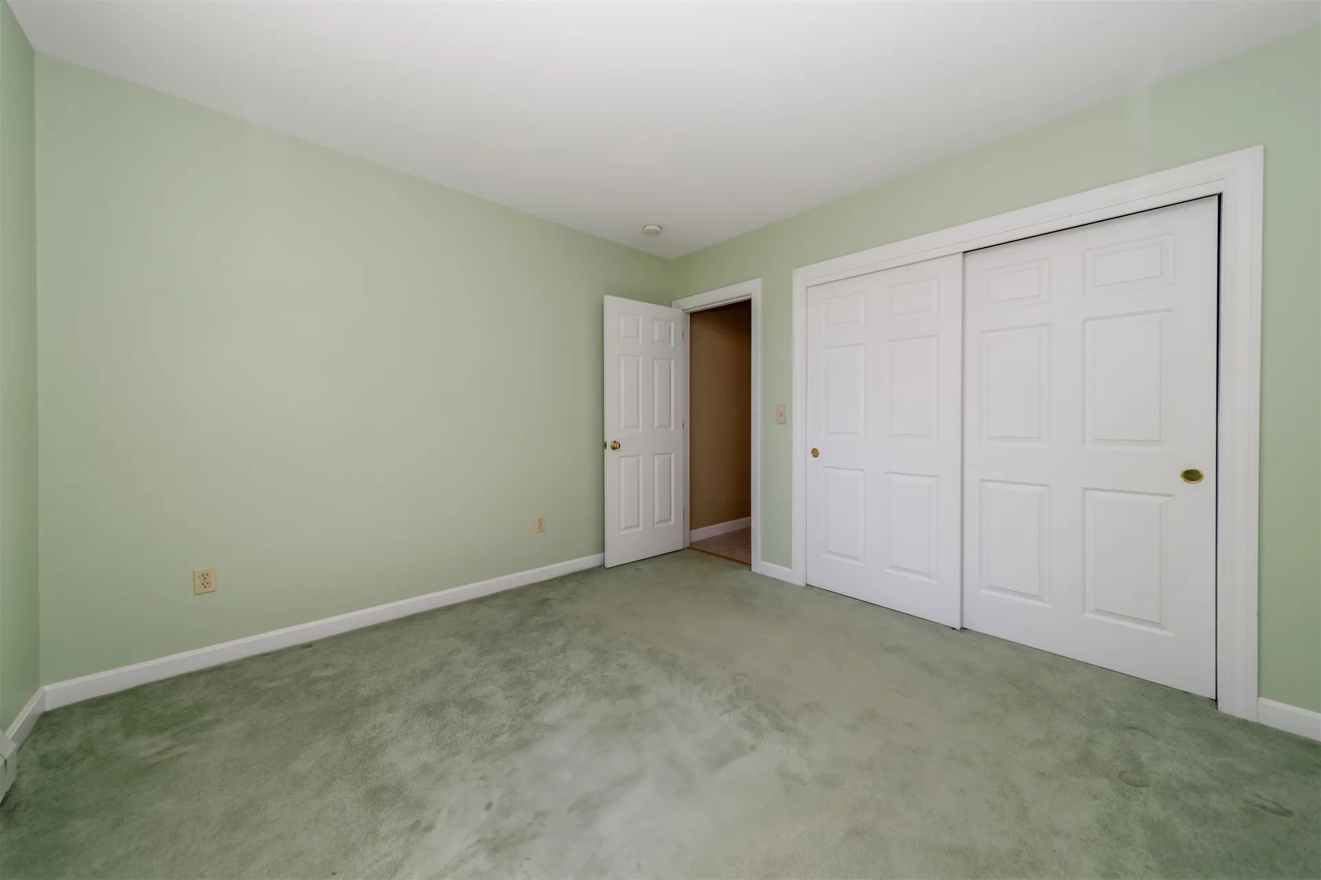 24 Meadow Road Newbury NH 03255