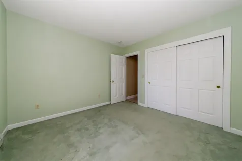 24 Meadow Road Newbury NH 03255