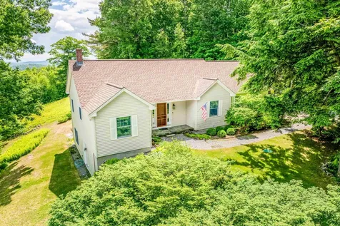 24 Meadow Road Newbury NH 03255