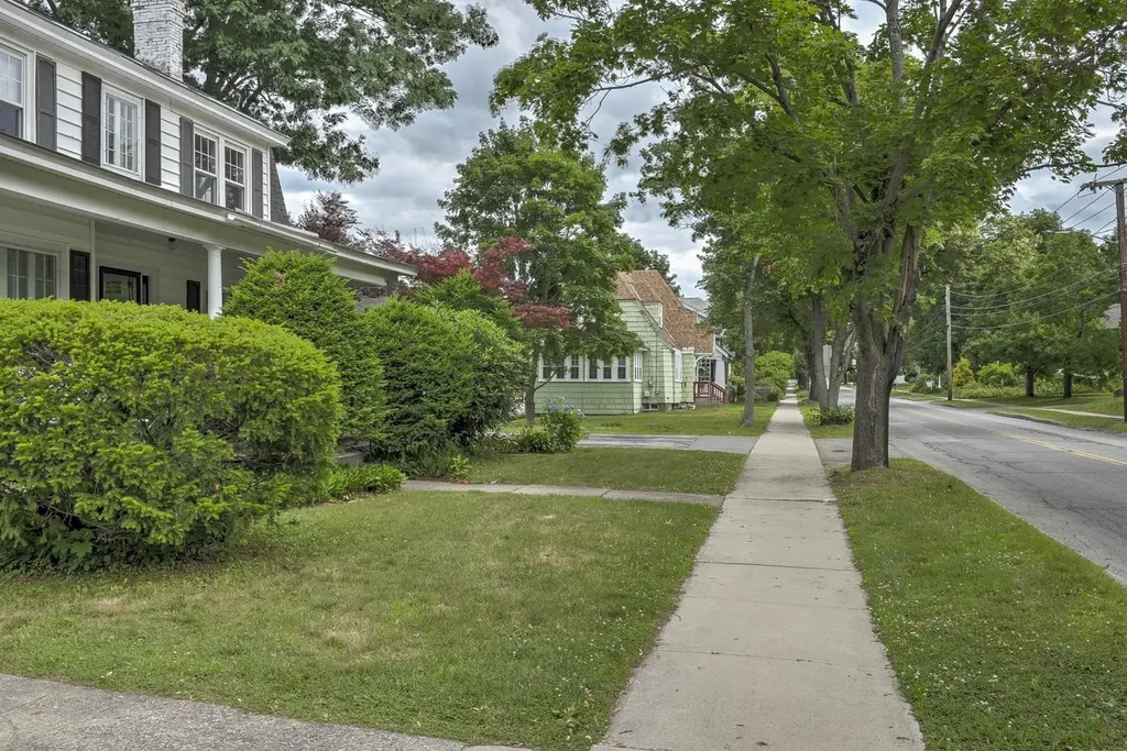 65 South Lincoln Street Keene NH 03431